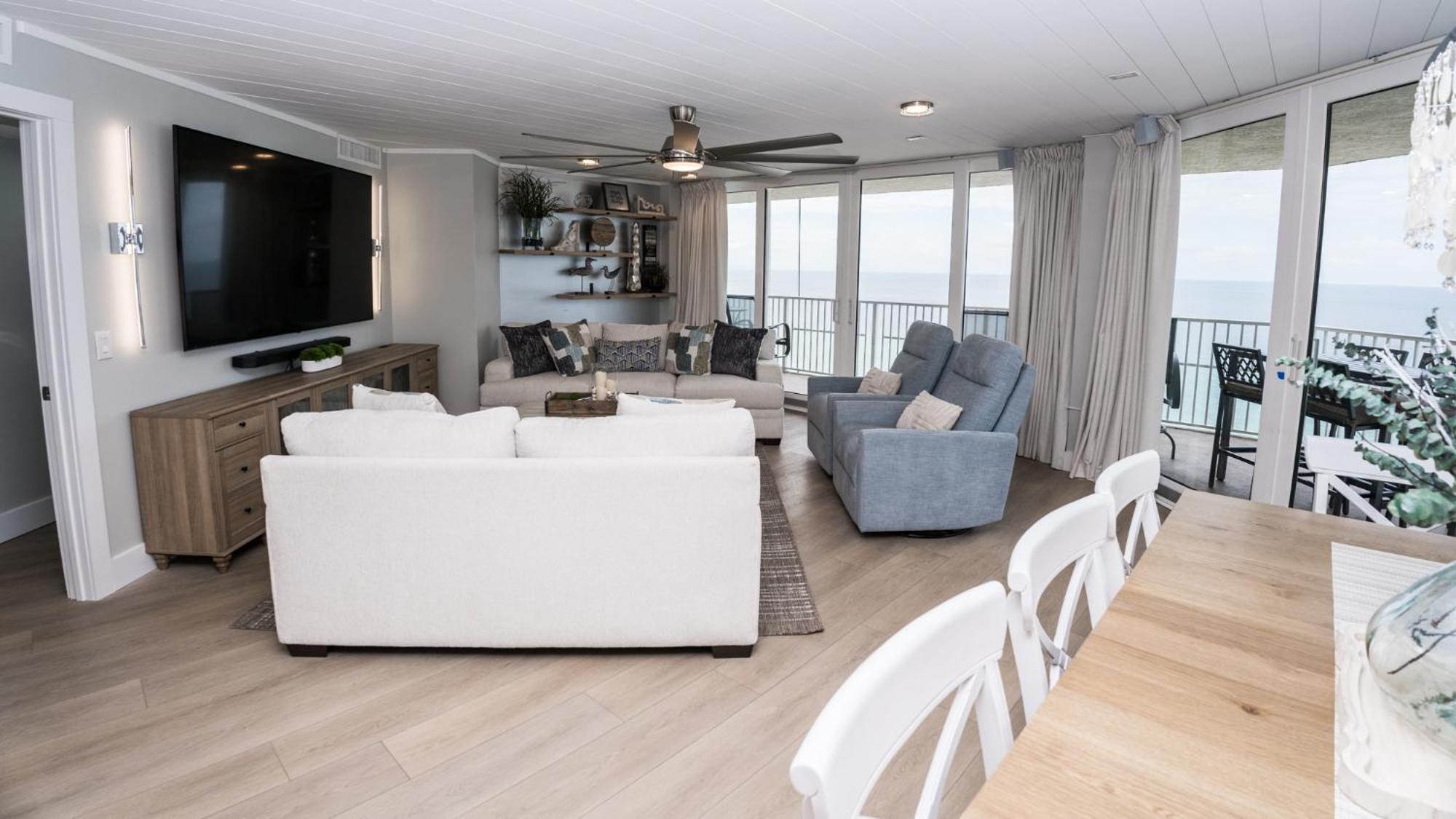 New Rental - 3Br 3Ba Corner Beachfront - 2024 Remodel - 3 Pools, Tiki Hut, Gym, Tennis Panama City Beach Eksteriør billede