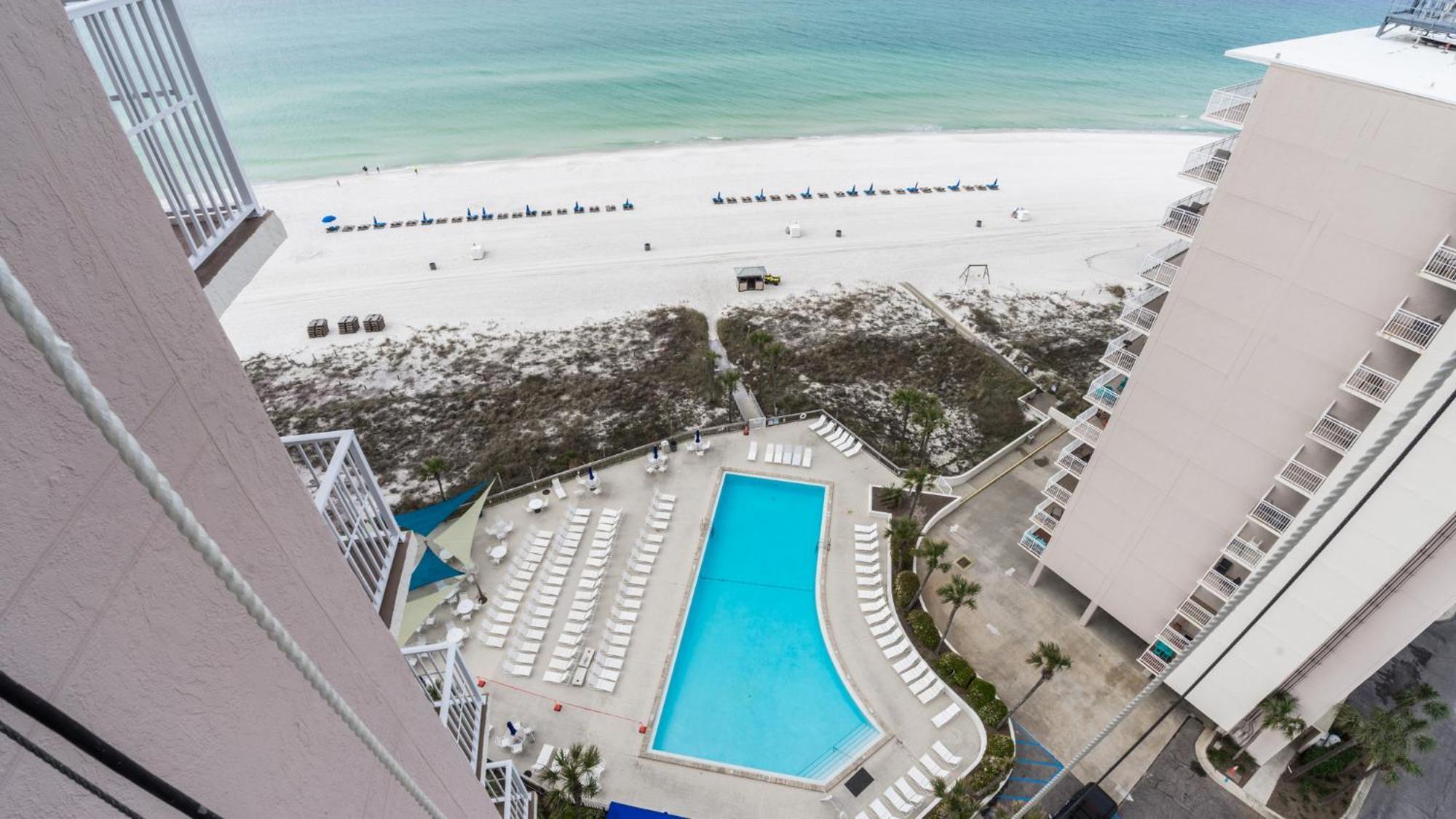 New Rental - 3Br 3Ba Corner Beachfront - 2024 Remodel - 3 Pools, Tiki Hut, Gym, Tennis Panama City Beach Eksteriør billede