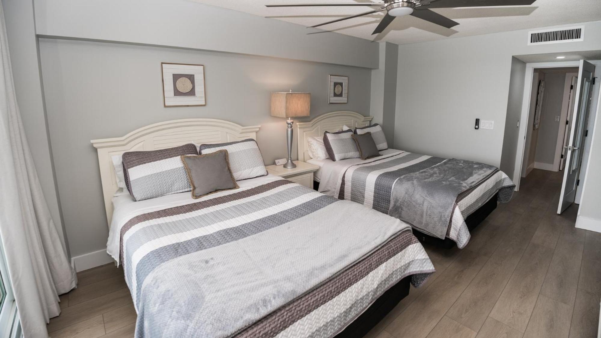 New Rental - 3Br 3Ba Corner Beachfront - 2024 Remodel - 3 Pools, Tiki Hut, Gym, Tennis Panama City Beach Eksteriør billede